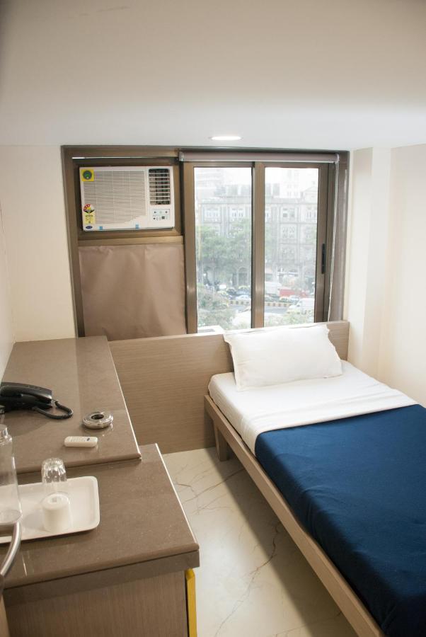 City Hotel Мумбай Екстериор снимка
